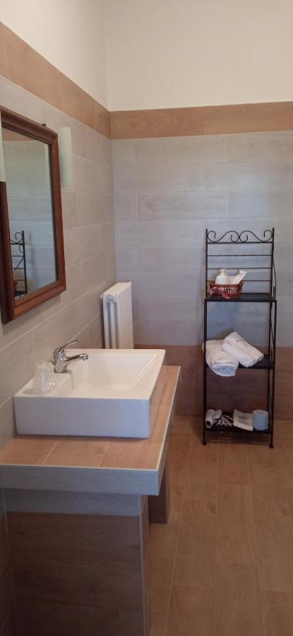 A Casa Di Anna Bed & Breakfast Vaglio Serra Dış mekan fotoğraf